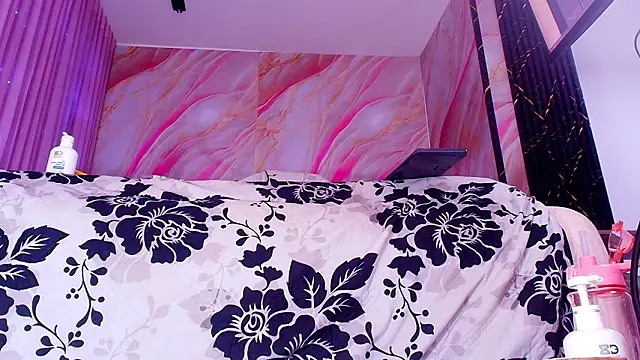 Chat XXX en directo de sofi_decker