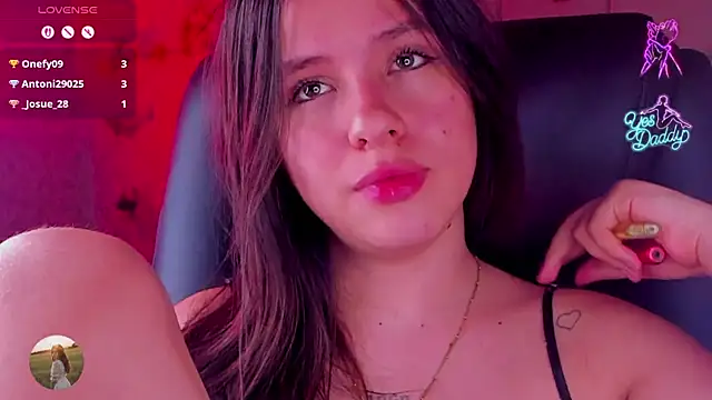 Онлайн чат XXX Kitty_Rose_CS