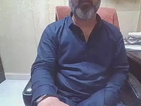 hairymaster95 Adlı Modelin Canlı XXX Sohbeti