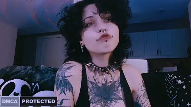 NaughtyLittleFox Chat XXX in diretta