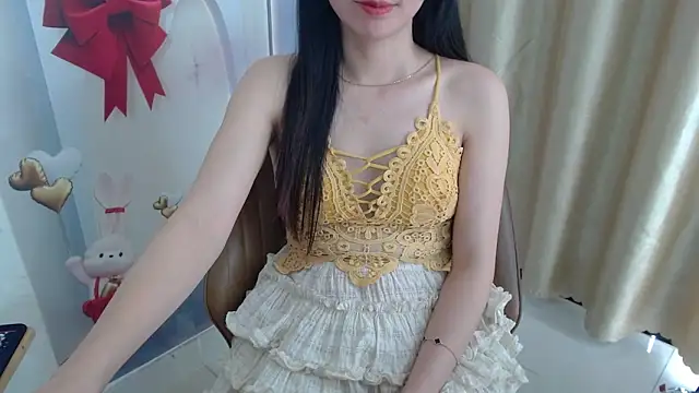 Pertunjukan Kamera Web Cindy--Cici