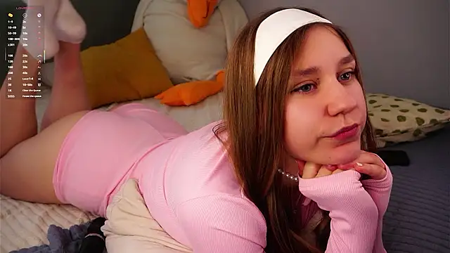 Онлайн чат XXX ShantellAngulo