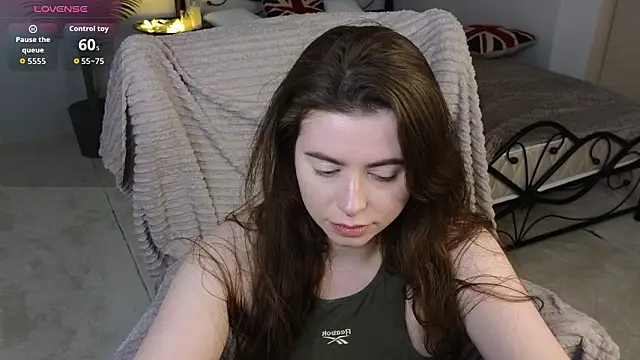 LovingWhisperr 即時 XXX 聊天