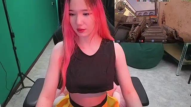 Maya_Viola Adlı Modelin Canlı XXX Sohbeti