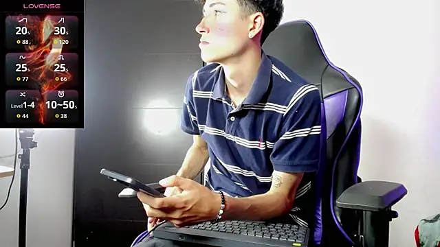 johnny_cagee Obrolan Langsung XXX