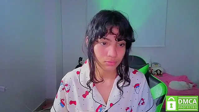 LovelyamyyのライブXXXチャット