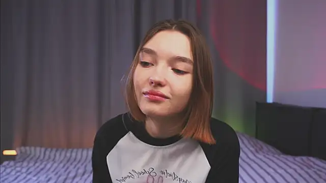 Leyla_crsh Adlı Modelin Canlı XXX Sohbeti