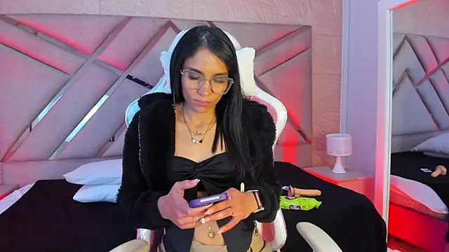 sophie_pariss live XXX chat