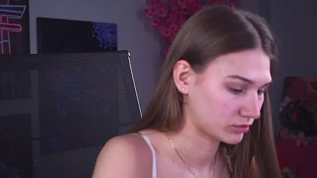 Онлайн чат XXX Sweet_Emilya