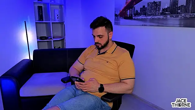 Czat XXX na żywo – Jace_Thorne