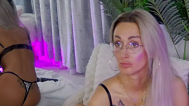 دردشة IsabelleEthan الجنسية المباشرة