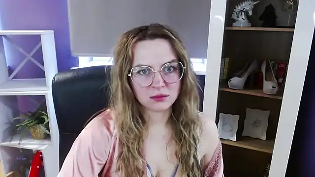 Zoey_Erotic 现场XXX聊天