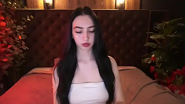 دردشة WildKittenX_ الجنسية المباشرة