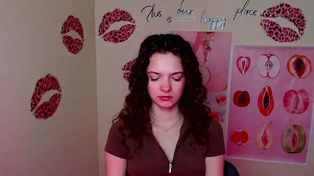 _SusieSu_ Live XXX-Chat