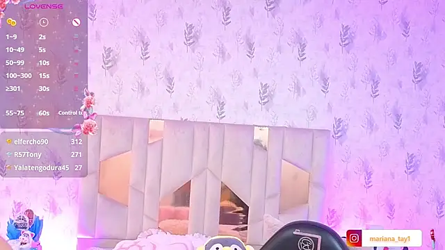 MARIANA_TAY1のライブXXXチャット