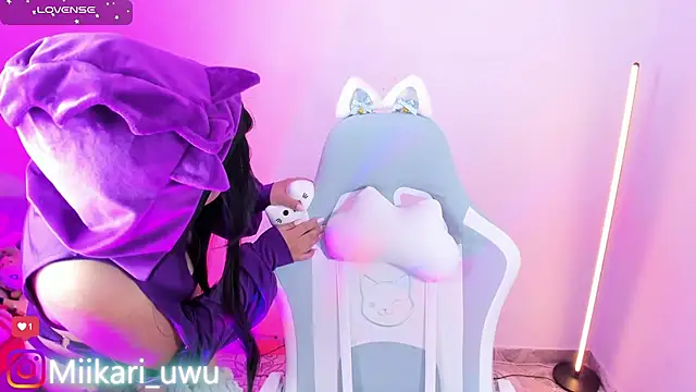 Chatroom XXX en direct de Ahri_Elderwood