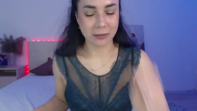 Chatroom XXX en direct de RoxannePure