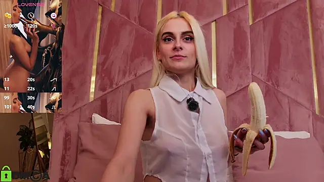 SelenaDazeのライブXXXチャット