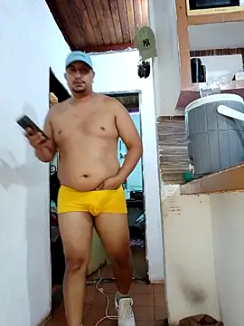 Tequilamaster Adlı Modelin Canlı XXX Sohbeti