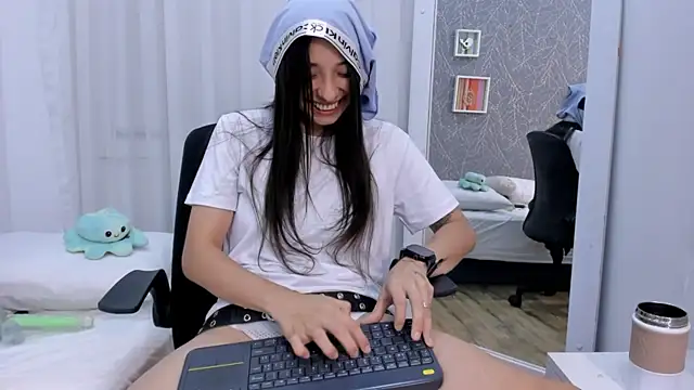 Chat XXX en directo de ViictoriiaSaenz