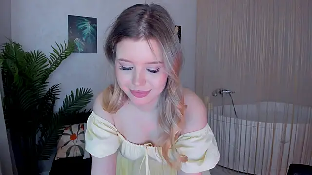 FollowLovee's Live XXX Chat