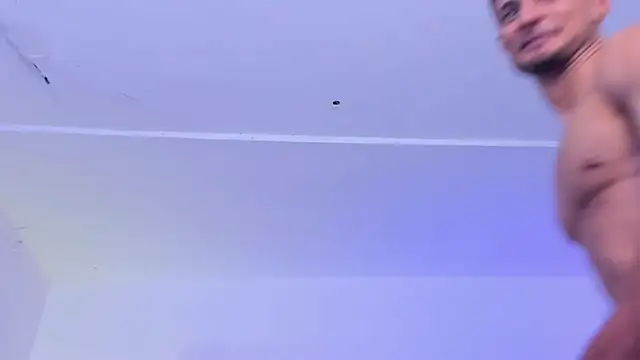 Adonys_Lewis_ Live XXX-Chat