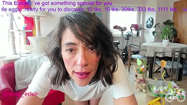 Chat XXX ao vivo de tinny_williams