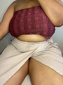 CARAMELGODDESSX23 Chat XXX live