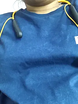 Chat +18 de Ananya_34 ao vivo