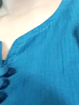 Chatroom XXX en direct de Laxmi_89