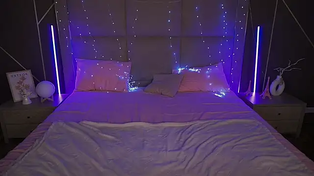 Онлайн чат XXX EmmyCharmm