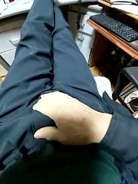 zxc9090zxc 在線直播表演