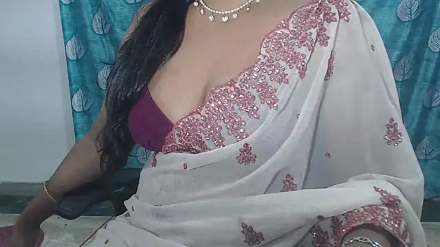 Sophia_your Adlı Modelin Canlı XXX Sohbeti