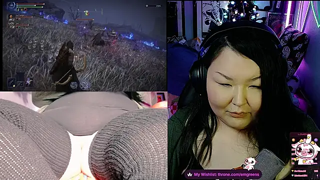 Show modela EmGreens na web-kameri