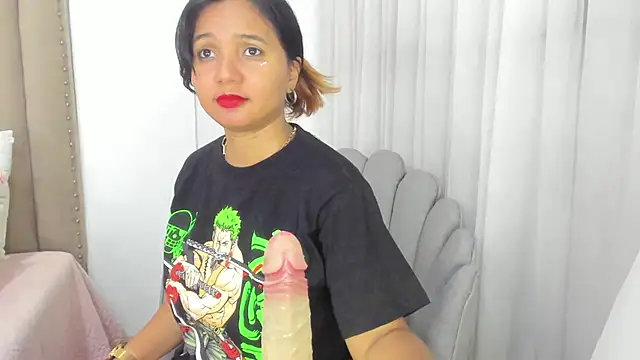 zusan_king_ Adlı Modelin Canlı XXX Sohbeti