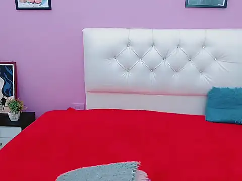 Show de shantal_gil na webcam