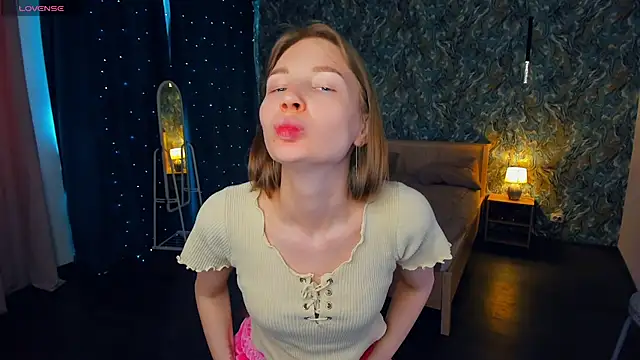 AndriaWhitford Live XXX-Chat