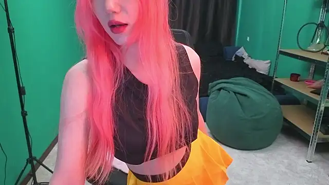 Maya_Viola Adlı Modelin Canlı XXX Sohbeti