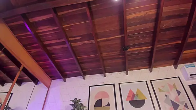 Czat XXX na żywo – MiaKay1