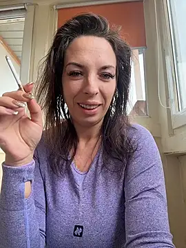 Chatroom XXX en direct de Almmaxxxx