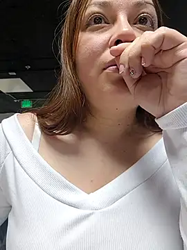 REYNITTA_FULL_ Live XXX-Chat