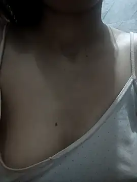 PUNAM456's Live XXX Chat