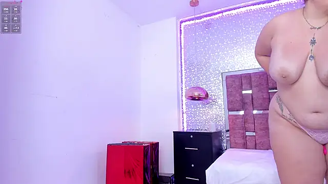 BriannaBBWのライブXXXチャット