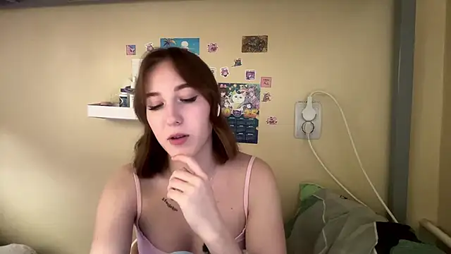 AquilineOrites Chat XXX in diretta