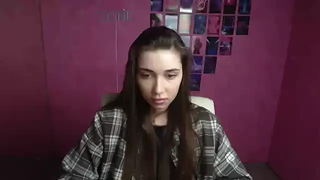 Show modela NikaMystic na web-kameri