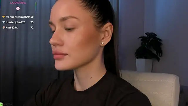 Aria_MilaのライブXXXチャット