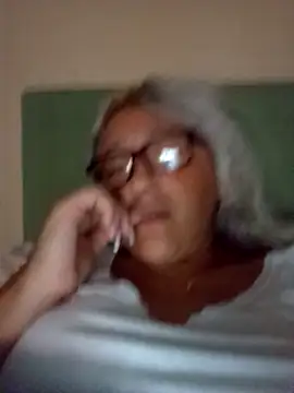 Manu6769: онлайн-секс-чат