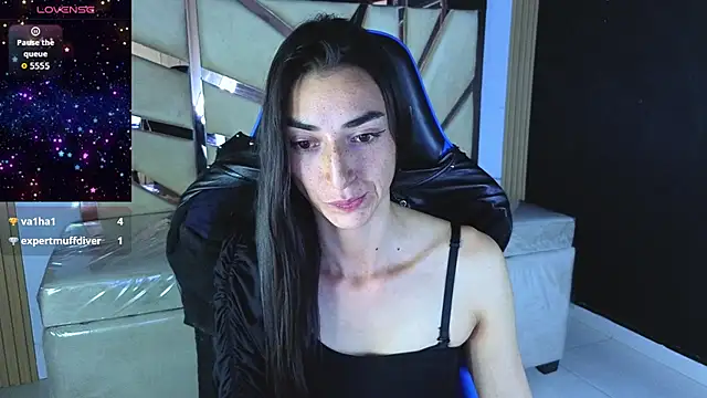 Czat XXX na żywo – Maily_a_