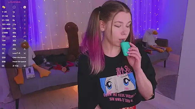 Mira_FallsのライブXXXチャット