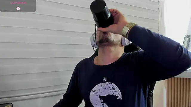 Rick_Adamsのウェブカメラショー